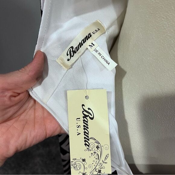 Banana USA vintage geometric print mini dress with open back details - Picture 12 of 16